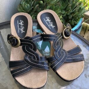 Hush Puppies LYZA Soft Style Leather‎ Sandals